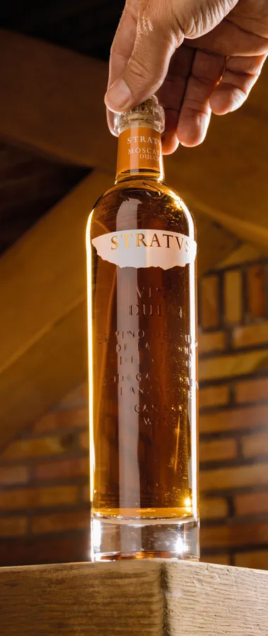 Botella de Stratvs Moscatel Dulce