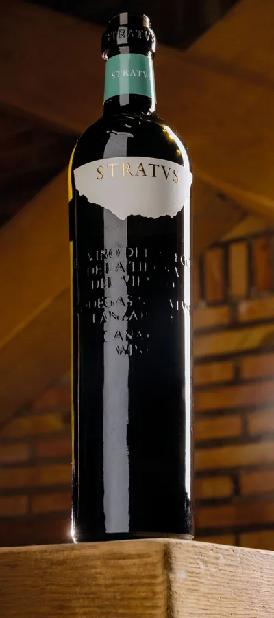 Botella de Stratvs Semidulce Moscatel-Malvasía